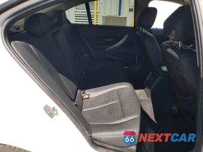 Zdjęcie 10 z 12 samochodu: 2013 BMW 328 I VIN:WBA3A5C53DF602759 - miniatura