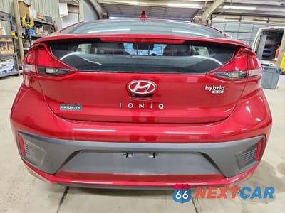 Zdjęcie 6 z 12 samochodu: 2020 HYUNDAI IONIQ BLUE VIN:KMHC65LC7LU227757 - miniatura