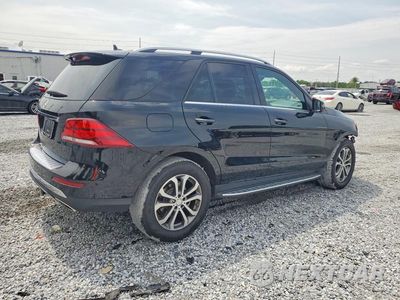 Trzecie zdjęcie samochodu z tyłu: 2016 MERCEDES-BENZ GLE 350 VIN:4JGDA5JB4GA798336 - miniatura
