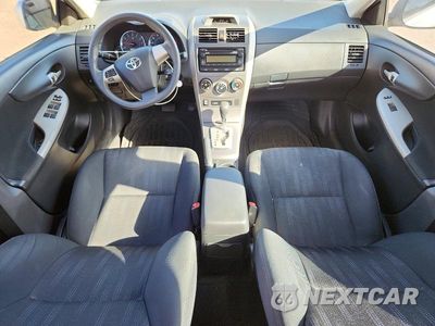 Zdjęcie 8 z 12 samochodu: 2012 TOYOTA COROLLA L VIN:2T1BU4EE5CC872113 - miniatura