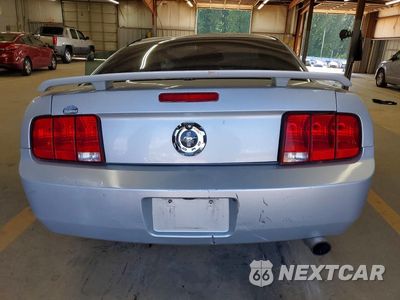 Zdjęcie 6 z 12 samochodu: 2005 FORD MUSTANG VIN:1ZVFT80N655112482 - miniatura