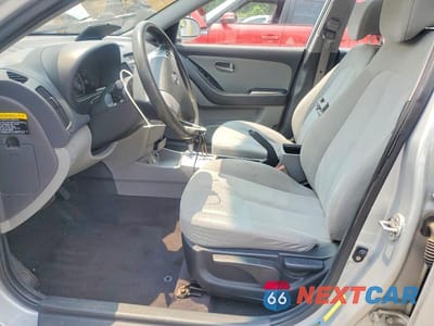 Zdjęcie 7 z 13 samochodu: 2009 HYUNDAI ELANTRA GLS VIN:KMHDU46D29U714110 - miniatura