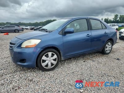 2008 TOYOTA YARIS BASE JTDBT923784008127 - główne zdjęcie licytacji z USA - miniatura