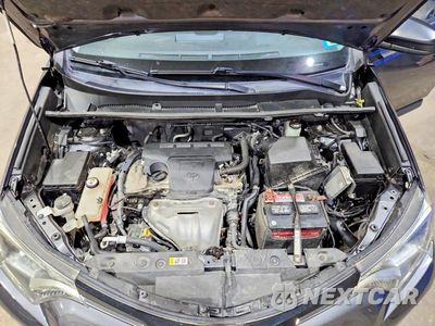 Zdjęcie 12 z 13 samochodu: 2018 TOYOTA RAV4 LE VIN:JTMBFREV2JJ215035 - miniatura
