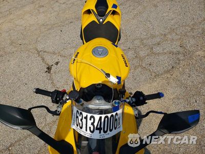 Piąte zdjęcie samochodu w środku: 2026 DUCATI PANIGALE V2 VIN:ZDMHAU8T6TT001392 - miniatura