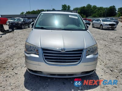 Piąte zdjęcie samochodu w środku: 2010 CHRYSLER TOWN & COUNTRY TOURING VIN:2A4RR5D16AR226591 - miniatura
