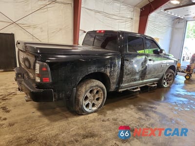 Trzecie zdjęcie samochodu z tyłu: 2014 RAM 1500 VIN:1C6RR7MT2ES130651 - miniatura