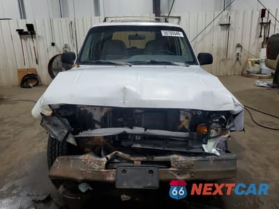 Piąte zdjęcie samochodu w środku: 1993 FORD EXPLORER VIN:1FMCU22X3PUB54174 - miniatura