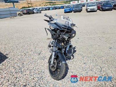 Drugie zdjęcie samochodu z przodu: 2019 HARLEY-DAVIDSON FLHX VIN:1HD1KBC13KB662594 - miniatura