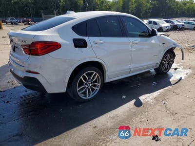 Trzecie zdjęcie samochodu z tyłu: 2018 BMW X4 XDRIVE28I VIN:5UXXW3C58J0Y66700 - miniatura