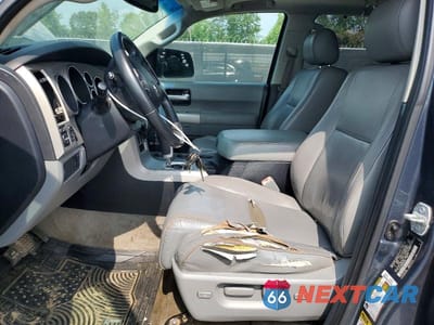 Zdjęcie 7 z 13 samochodu: 2008 TOYOTA SEQUOIA LIMITED VIN:5TDZY68A18S004325 - miniatura