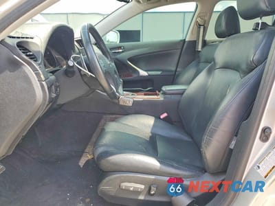 Zdjęcie 7 z 12 samochodu: 2008 LEXUS IS 350 VIN:JTHBE262882016167 - miniatura