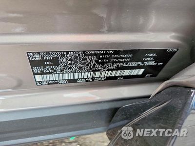 Zdjęcie 14 z 14 samochodu: 2026 TOYOTA RAV4 XSE VIN:JTM6CRAV3TD000345 - miniatura