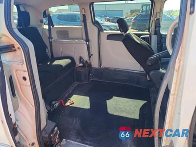 Zdjęcie 11 z 13 samochodu: 2012 DODGE GRAND CARAVAN CREW VIN:2C4RDGDG9CR177846 - miniatura
