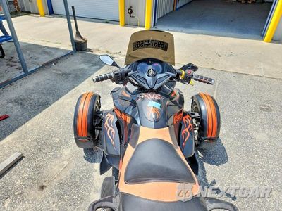 Zdjęcie 6 z 9 samochodu: 2010 CAN-AM SPYDER ROADSTER RS VIN:2BXJAWA1XAV000078 - miniatura