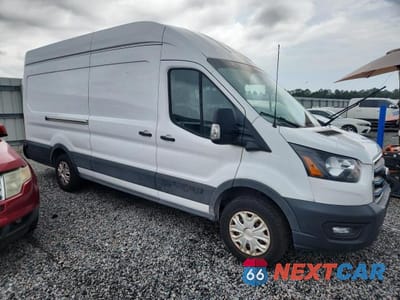 Czwarte zdjęcie samochodu z boku: 2023 FORD TRANSIT 350 DELIVERY VAN VIN:1FTBW3XK2PKB40047 - miniatura