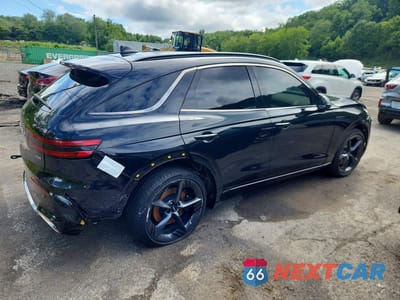 Trzecie zdjęcie samochodu z tyłu: 2026 GENESIS GV70 SPORT PRESTIGE VIN:KMUMFDTB5TU235654 - miniatura