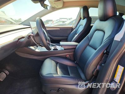 Zdjęcie 7 z 13 samochodu: 2023 TESLA MODEL Y VIN:7SAYGDEE3PA146334 - miniatura