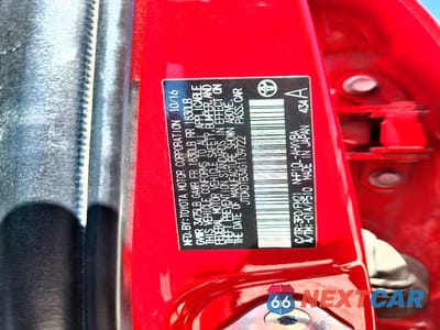 Zdjęcie 12 z 12 samochodu: 2016 TOYOTA PRIUS C TWO VIN:JTDKDTB34G1139722 - miniatura