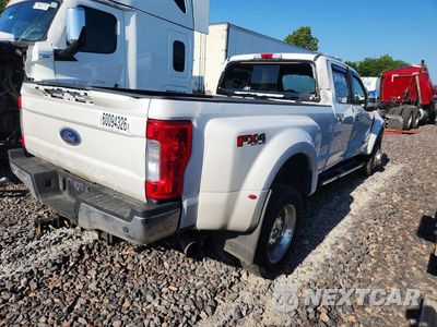 Trzecie zdjęcie samochodu z tyłu: 2017 FORD F450 SUPER DUTY VIN:1FT8W4DT4HEE29749 - miniatura