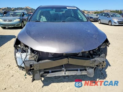 Piąte zdjęcie samochodu w środku: 2016 TOYOTA CAMRY LE VIN:4T4BF1FK3GR579530 - miniatura
