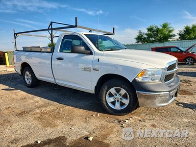 Czwarte zdjęcie samochodu z boku: 2018 RAM 1500 ST VIN:3C6JR6DT2JG129041 - miniatura