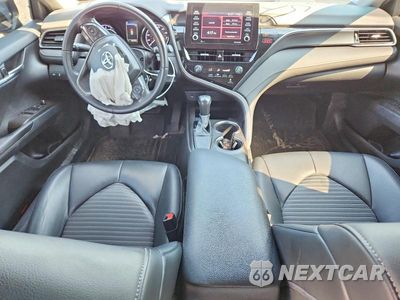 Zdjęcie 8 z 12 samochodu: 2021 TOYOTA CAMRY SE VIN:4T1G11AK1MU426081 - miniatura