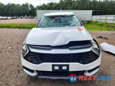 Piąte zdjęcie samochodu w środku: 2023 KIA SPORTAGE EX VIN:5XYK3CAF7PG131628 - miniatura
