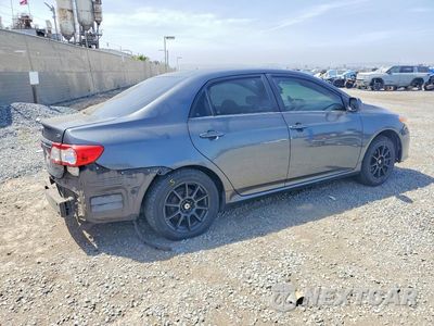 Trzecie zdjęcie samochodu z tyłu: 2013 TOYOTA COROLLA LE VIN:2T1BU4EE5DC017140 - miniatura