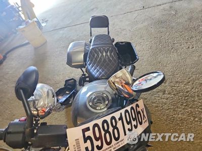 Piąte zdjęcie samochodu w środku: 2025 HONDA CMX1100 A2 VIN:JH2SC8757SK000284 - miniatura