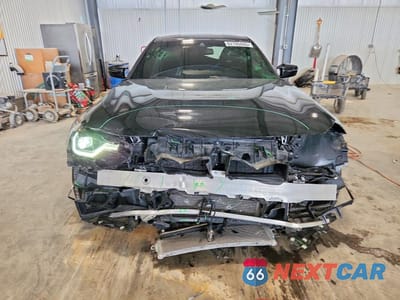 Piąte zdjęcie samochodu w środku: 2024 BMW M2 VIN:3MF13DM04R8E80346 - miniatura