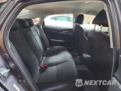 Zdjęcie 10 z 12 samochodu: 2022 HONDA INSIGHT EX VIN:19XZE4F52NE009641 - miniatura
