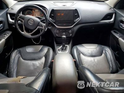 Zdjęcie 8 z 12 samochodu: 2015 JEEP CHEROKEE LATITUDE VIN:1C4PJLCB8FW617646 - miniatura