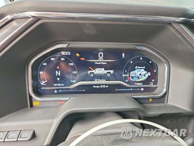 Zdjęcie 9 z 12 samochodu: 2025 GMC SIERRA K3500 DENALI ULTIMATE VIN:1GT4UYEY4SF277981 - miniatura