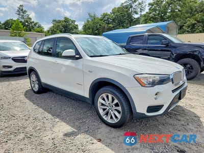 Czwarte zdjęcie samochodu z boku: 2016 BMW X3 XDRIVE28I VIN:5UXWX9C54G0D86242 - miniatura