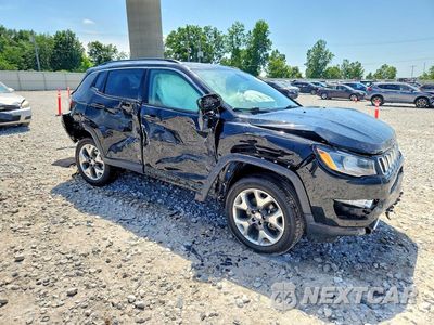 Czwarte zdjęcie samochodu z boku: 2020 JEEP COMPASS LIMITED VIN:3C4NJDCB0LT135378 - miniatura