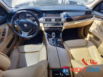 Zdjęcie 8 z 12 samochodu: 2011 BMW 528 I VIN:WBAFR1C50BC744502 - miniatura