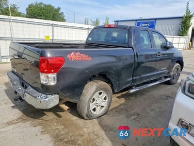 Trzecie zdjęcie samochodu z tyłu: 2011 TOYOTA TUNDRA DOUBLE CAB SR5 VIN:5TFRM5F16BX032213 - miniatura