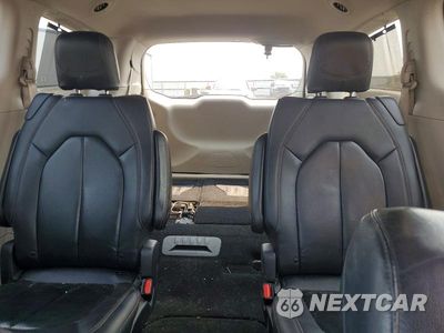 Zdjęcie 10 z 13 samochodu: 2019 CHRYSLER PACIFICA TOURING L VIN:2C4RC1BG1KR665836 - miniatura