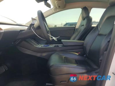 Zdjęcie 7 z 12 samochodu: 2022 TESLA MODEL Y VIN:7SAYGDEE5NF386307 - miniatura