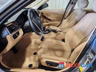 Zdjęcie 7 z 12 samochodu: 2014 BMW 320 I XDRIVE VIN:WBA3C3G53ENR25435 - miniatura