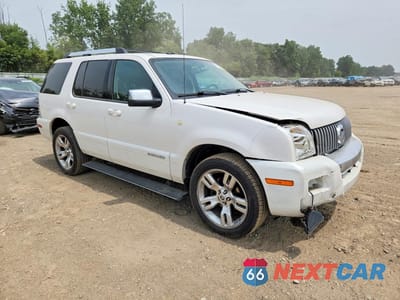 Czwarte zdjęcie samochodu z boku: 2010 MERCURY MOUNTAINEER PREMIER VIN:4M2EN4J82AUJ07977 - miniatura