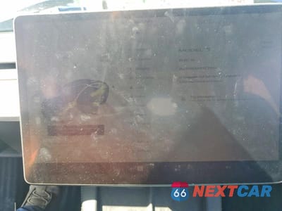 Zdjęcie 9 z 12 samochodu: 2023 TESLA MODEL 3 VIN:5YJ3E1EA9PF609606 - miniatura