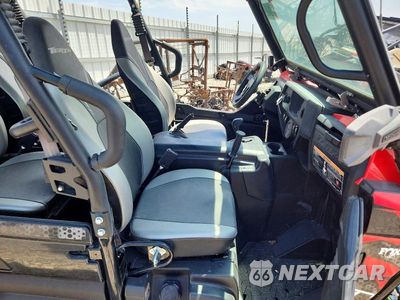 Piąte zdjęcie samochodu w środku: 2023 KAWASAKI TERYX4 UTILITY VEHICLE VIN:JKBRTCJ18PB512522 - miniatura