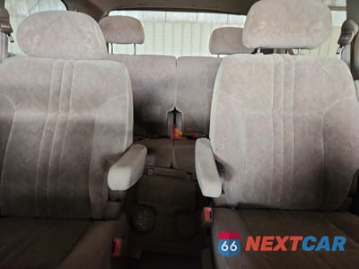 Zdjęcie 10 z 13 samochodu: 2000 TOYOTA SIENNA LE VIN:4T3ZF13C5YU268342 - miniatura