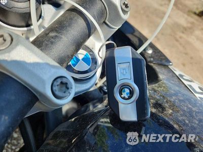 Zdjęcie 8 z 9 samochodu: 2020 BMW R 1250 GS VIN:WB10J9306LZJ18466 - miniatura
