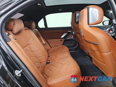 Zdjęcie 10 z 12 samochodu: 2023 BMW 760 XI VIN:WBA33EJ01PCN17880 - miniatura