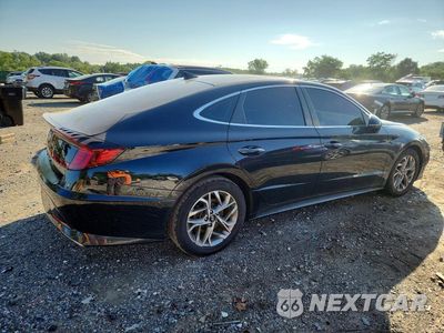 Trzecie zdjęcie samochodu z tyłu: 2021 HYUNDAI SONATA SEL VIN:5NPEF4JA4MH110920 - miniatura