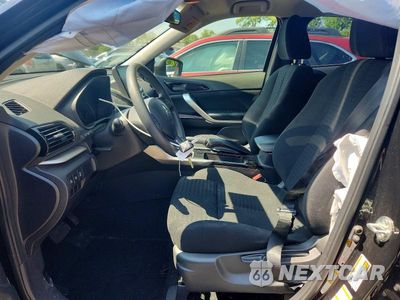 Zdjęcie 7 z 13 samochodu: 2023 MITSUBISHI ECLIPSE CROSS LE VIN:JA4ATVAA9PZ003978 - miniatura
