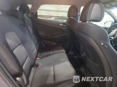 Zdjęcie 11 z 13 samochodu: 2017 HYUNDAI TUCSON SE VIN:KM8J33A41HU289078 - miniatura